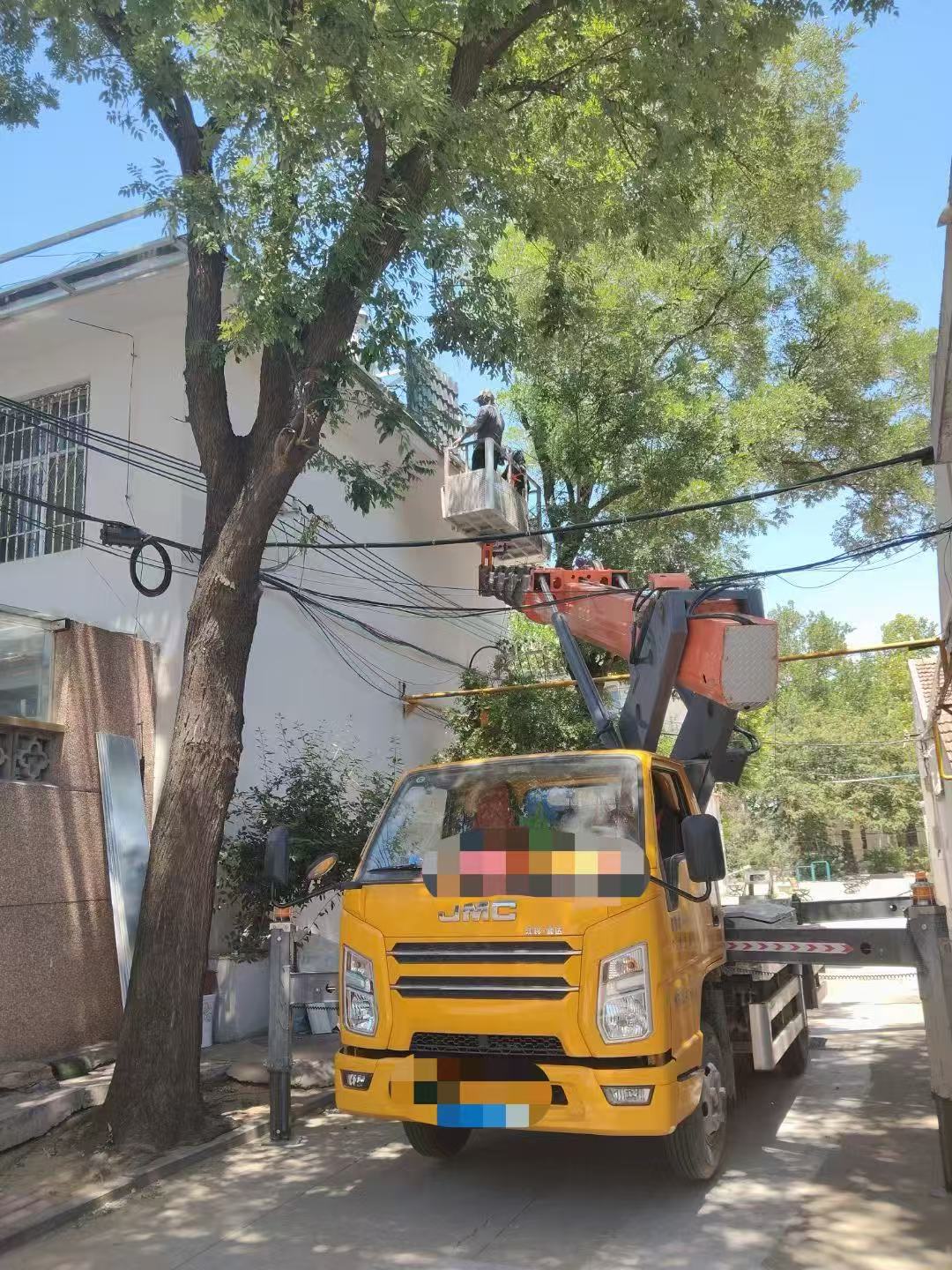 柳北区高空作业车能吊装重物吗？最大承载多少公斤？